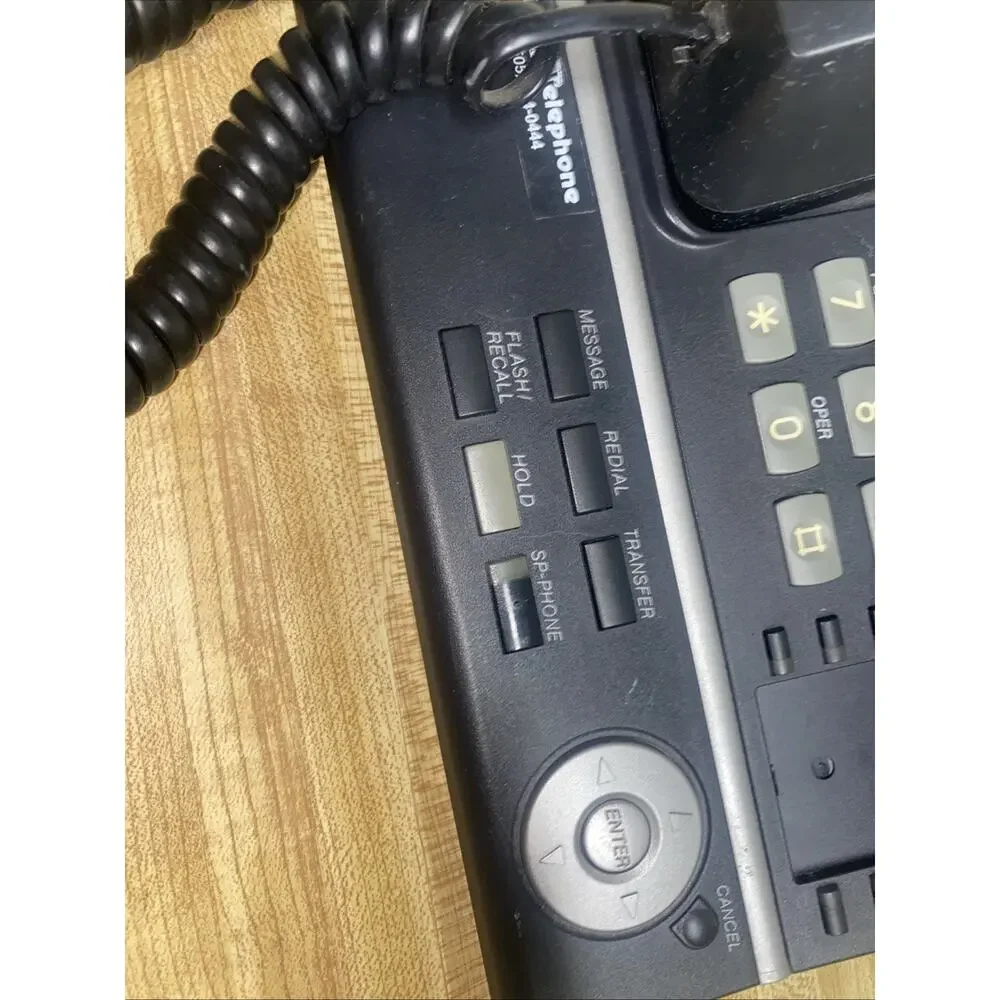 Panasonic KX-T7633-B Digital Phone 24 Line Hybrid System Use w/ KX-TDA Systems